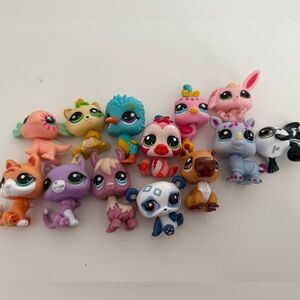 Littlest Pet Shops Toys.